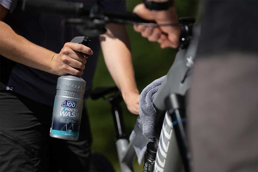 How to Quickly Clean Your Bike with Formula 100 Quick Clean Express Bike Wash